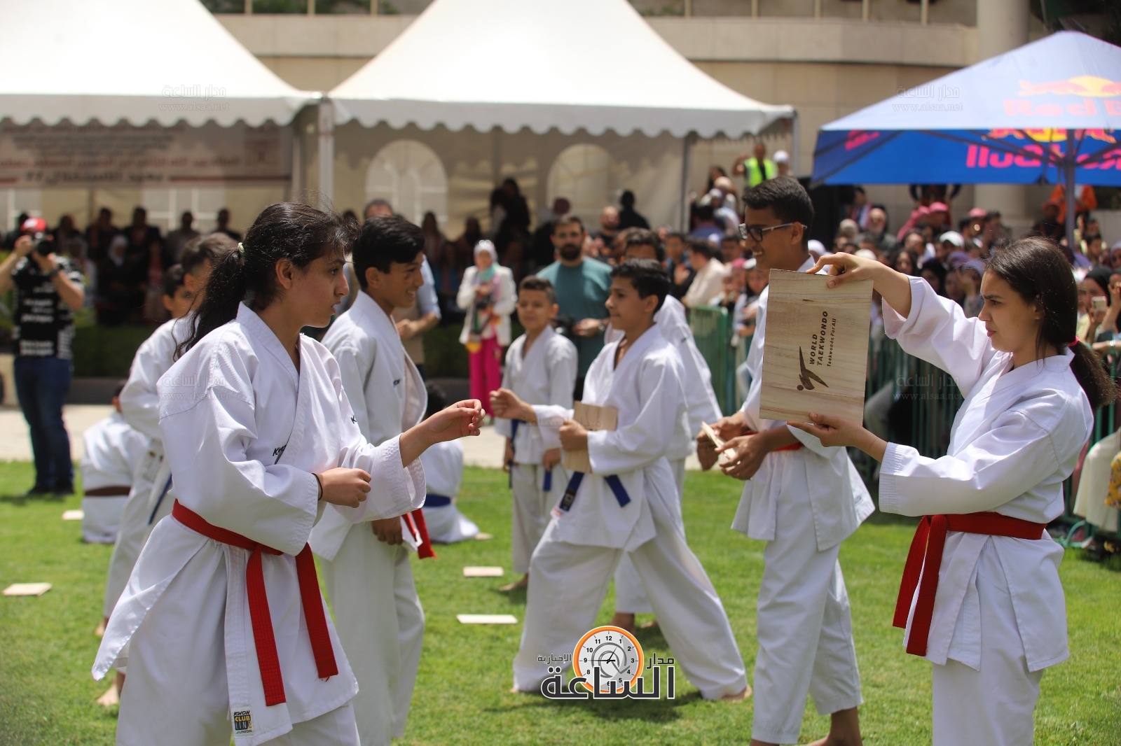 Madar Al-Saa Images 0.0985884402824031