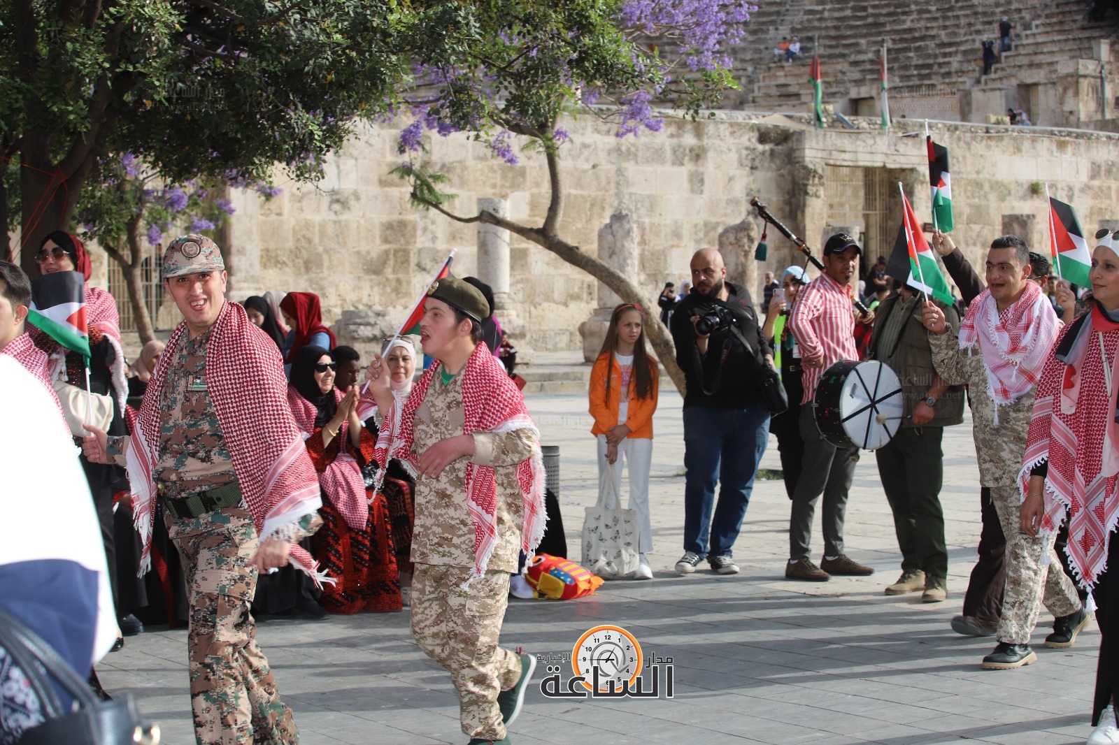 Madar Al-Saa Images 0.9592135165253941