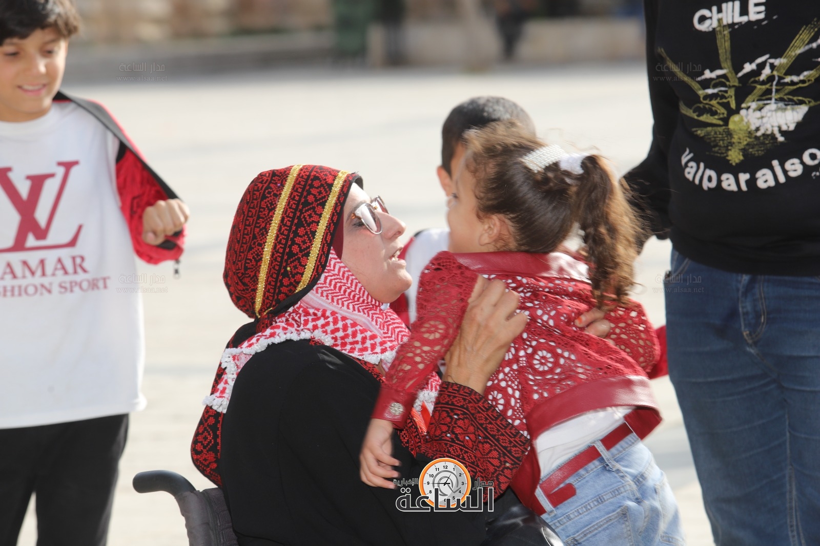 Madar Al-Saa Images 0.6124553181878869