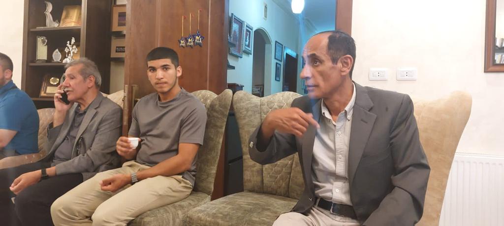 Madar Al-Saa Images 0.4712485360920393