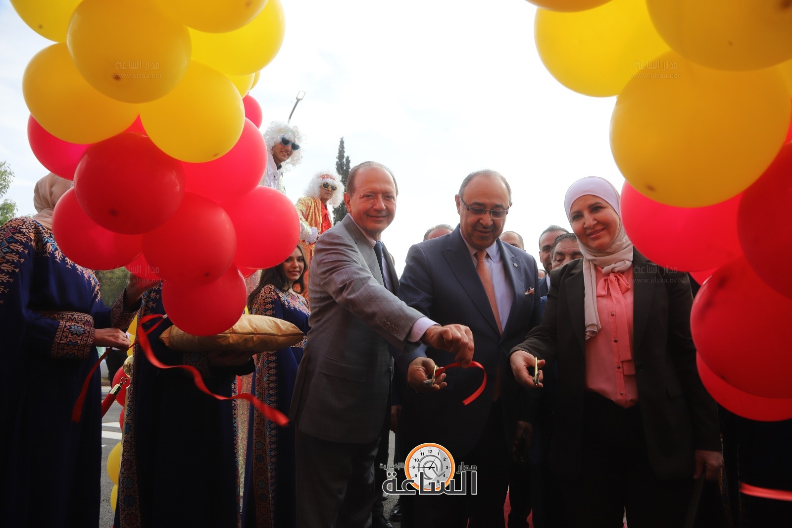 Madar Al-Saa Images 0.13763794891099046