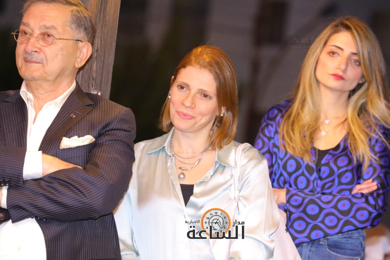 Madar Al-Saa Images 0.26844170123748345