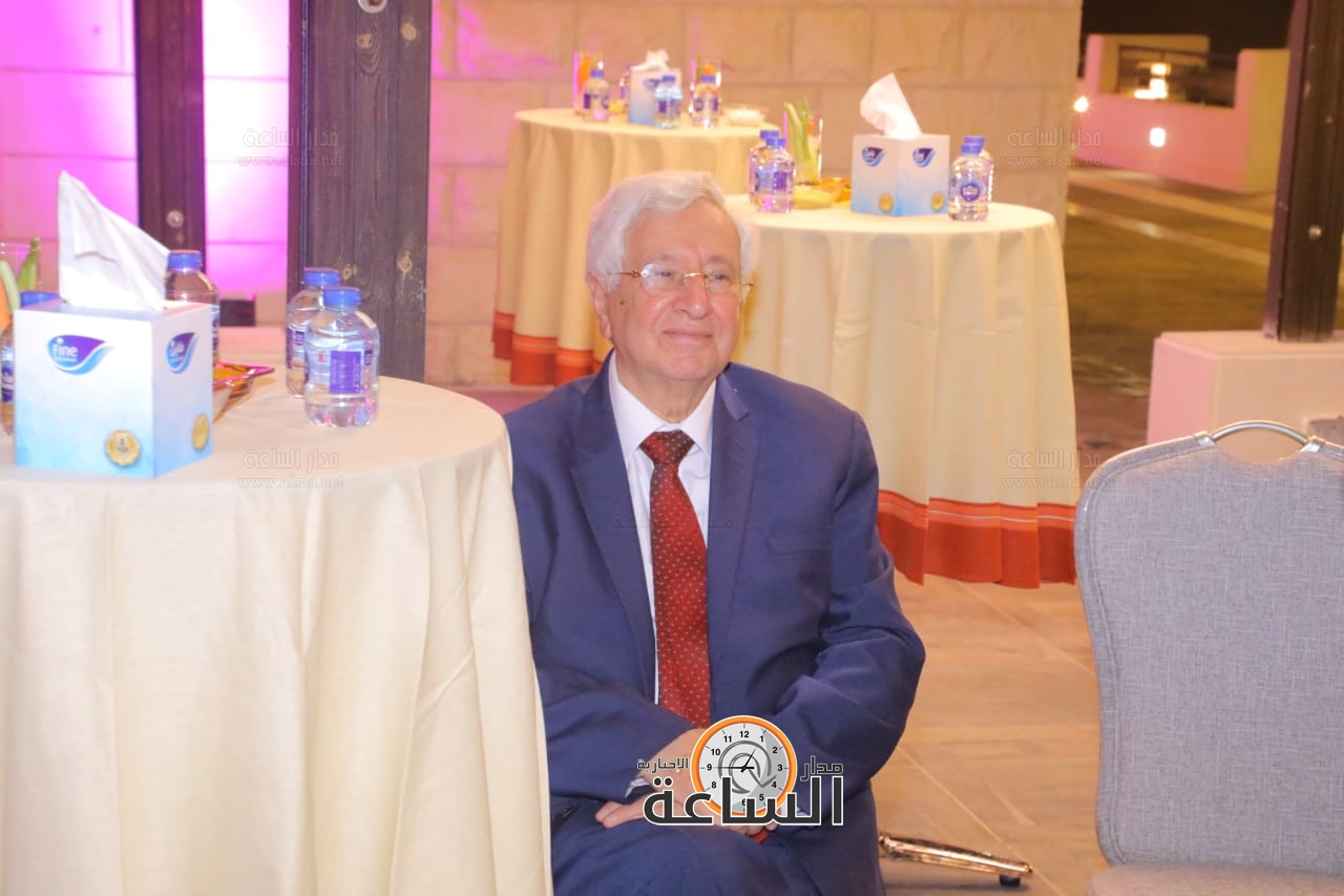 Madar Al-Saa Images 0.3236097666066473