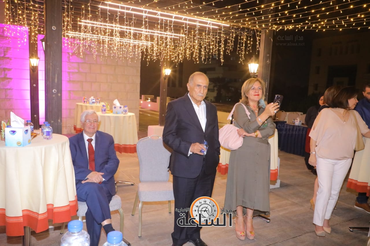 Madar Al-Saa Images 0.5323493574201633