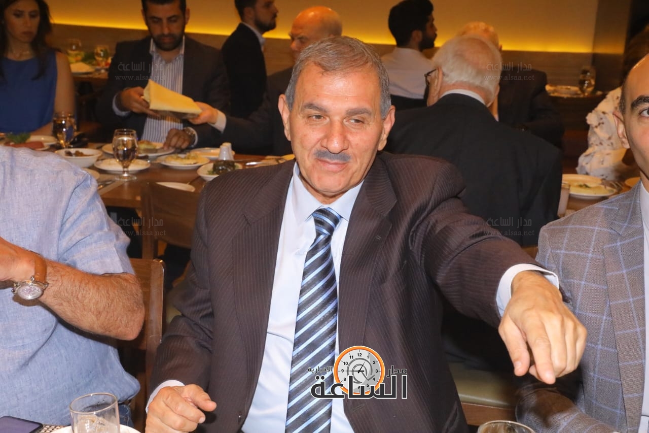 Madar Al-Saa Images 0.3208273443993649