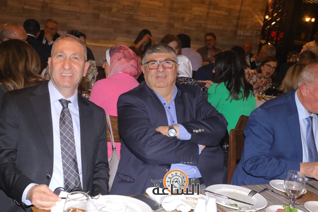 Madar Al-Saa Images 0.9315354608432015