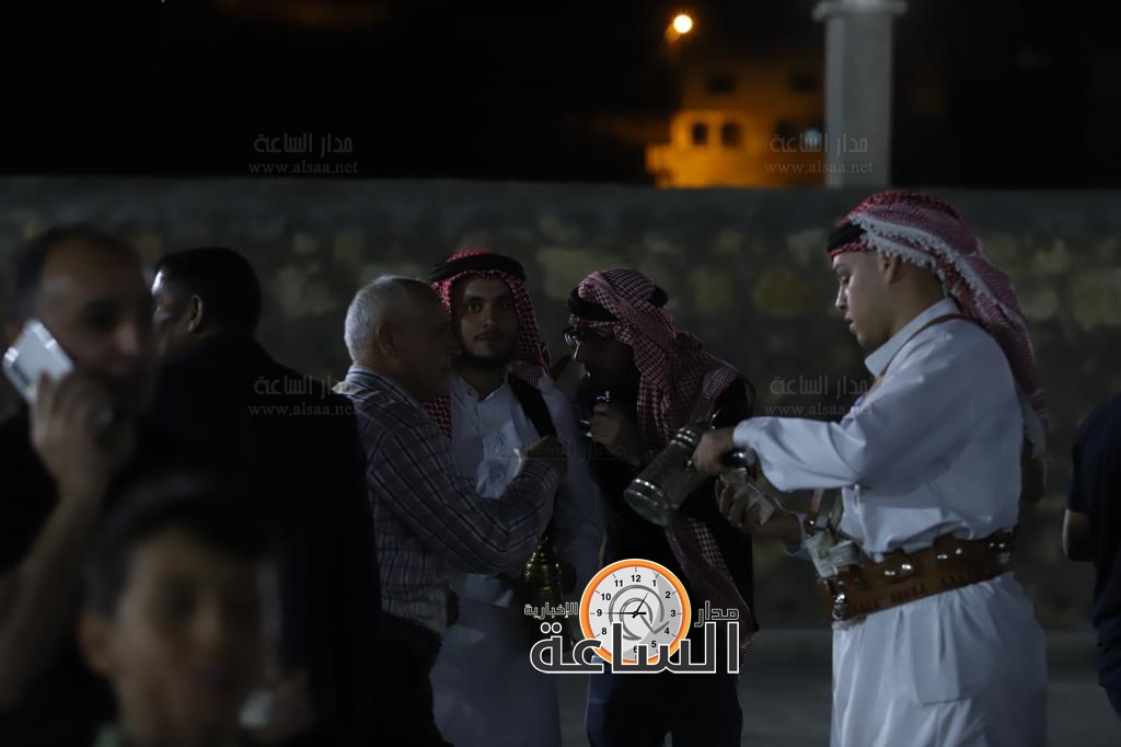 Madar Al-Saa Images 0.6806367046519606