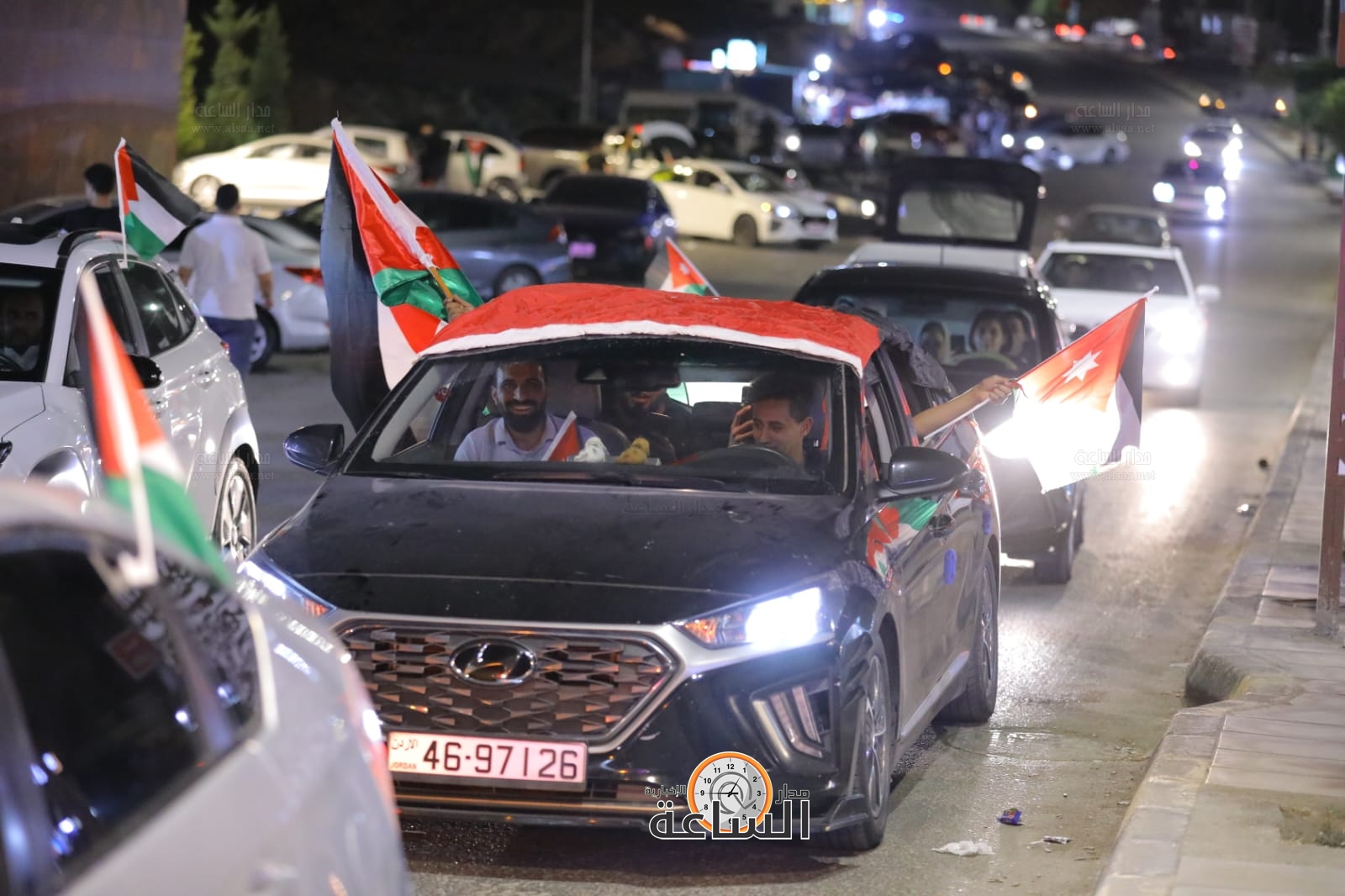 Madar Al-Saa Images 0.889149018059346