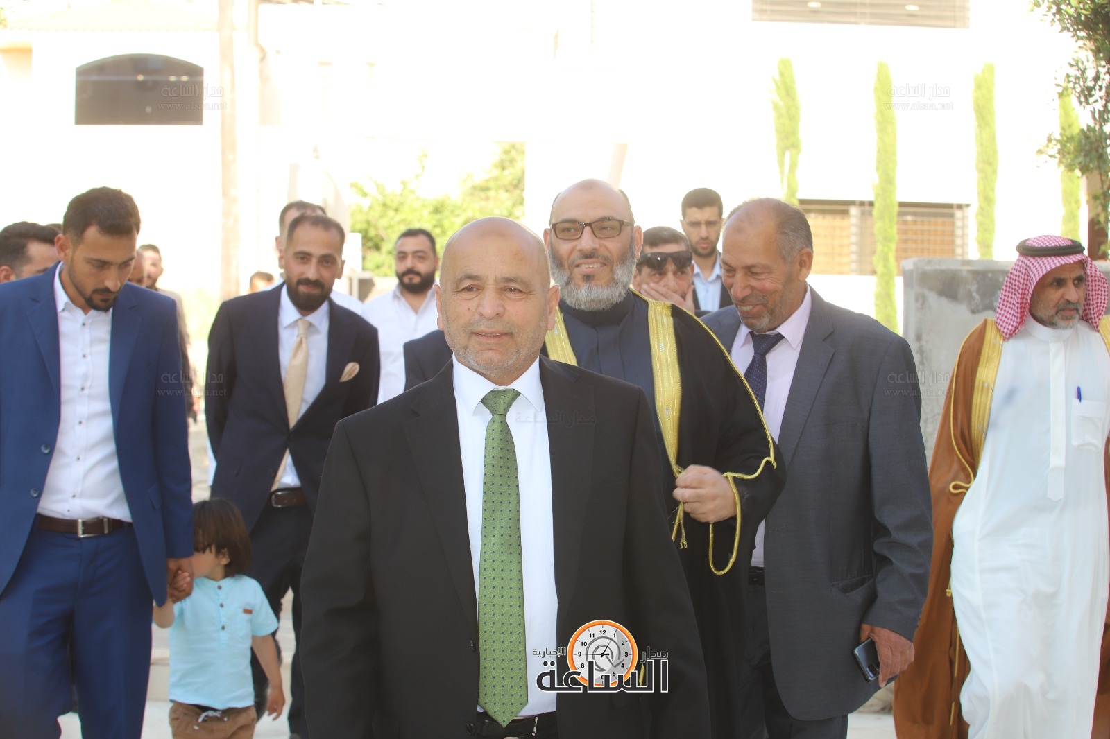 Madar Al-Saa Images 0.7444045422693726