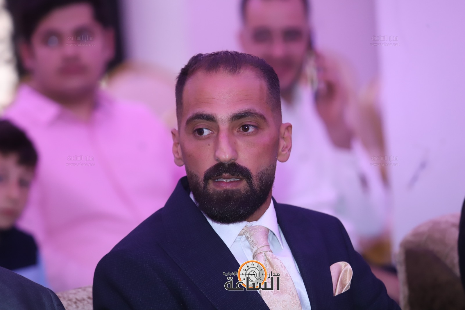 Madar Al-Saa Images 0.46139538773664746