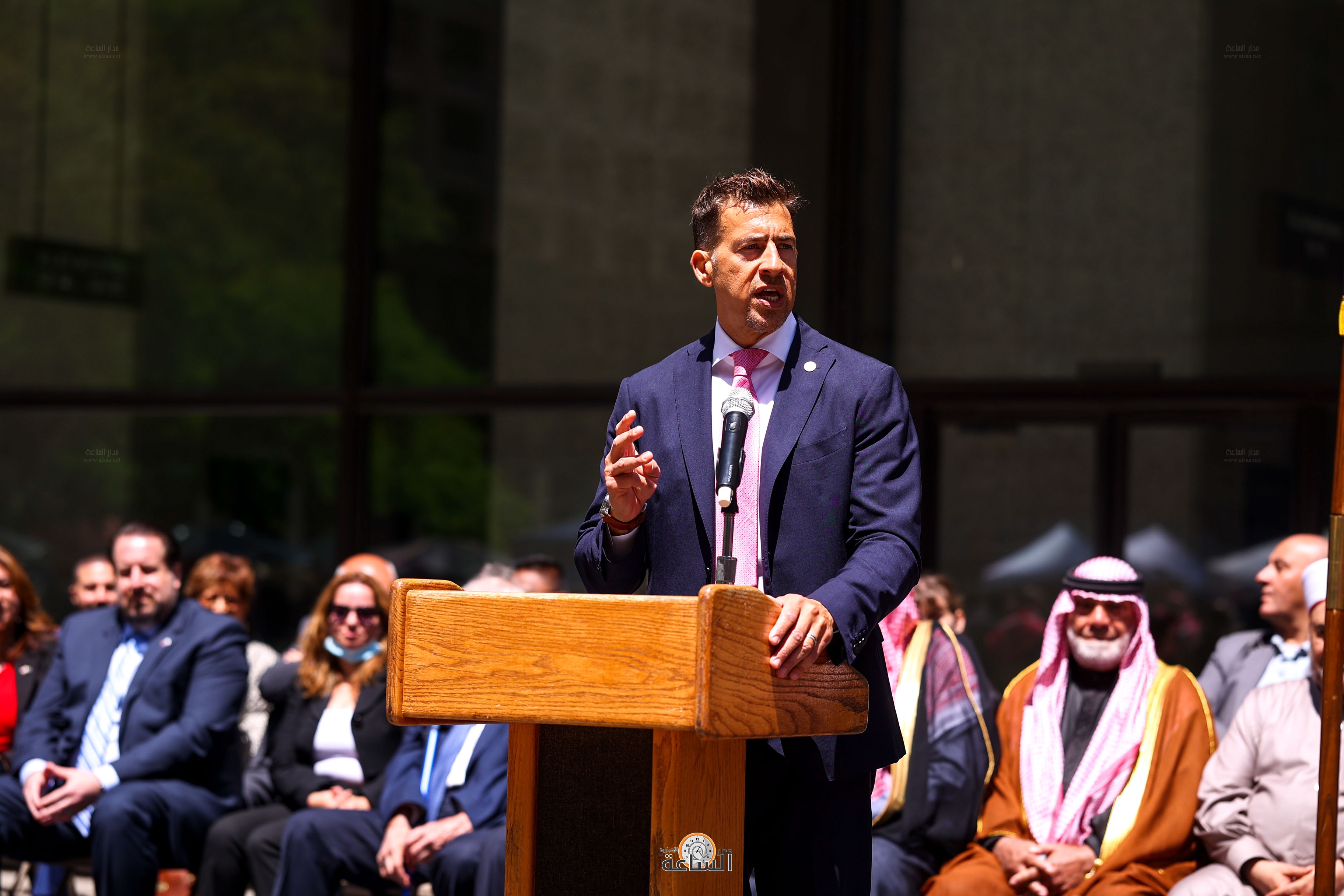 Madar Al-Saa Images 0.7761666844266226