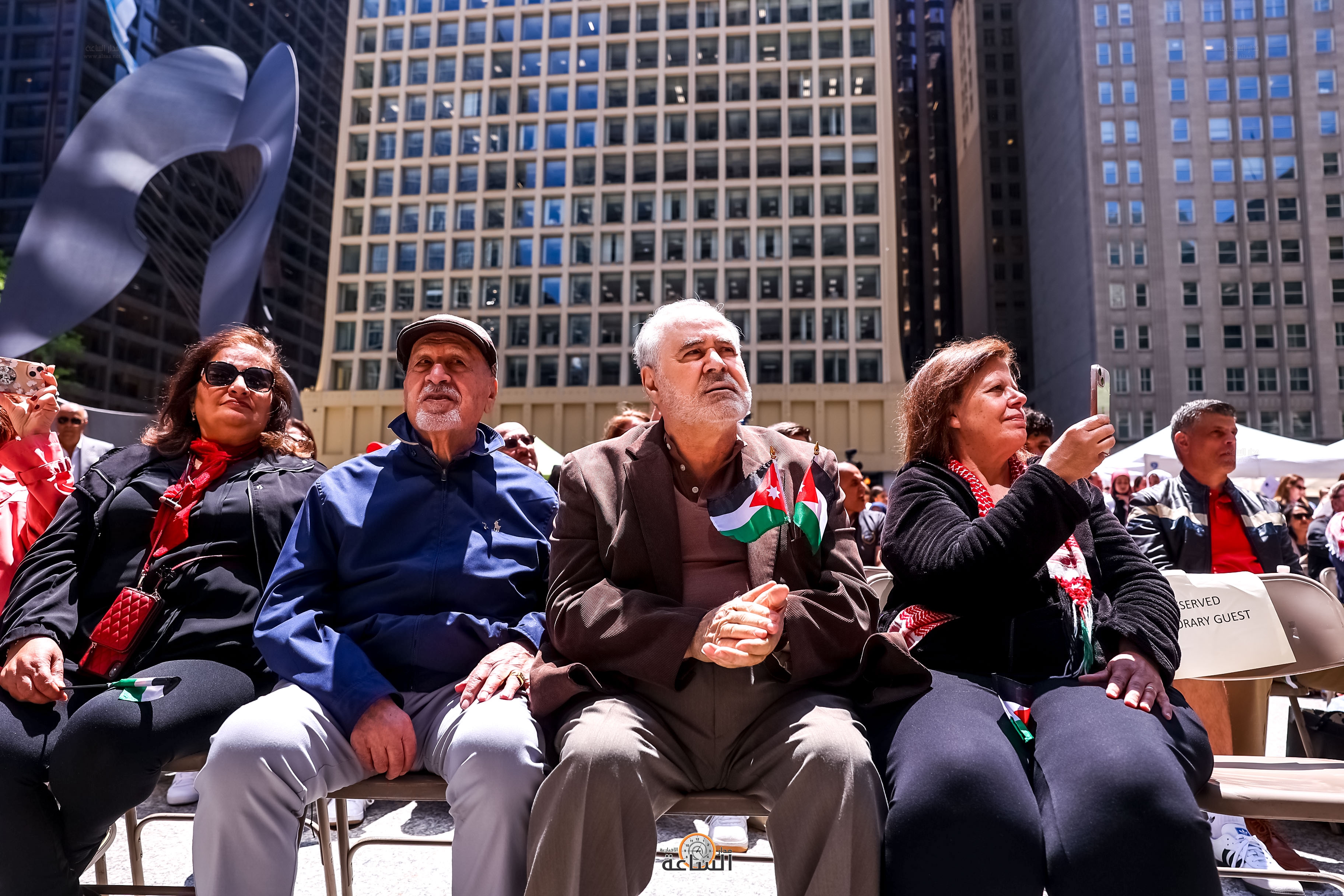 Madar Al-Saa Images 0.920962714999646