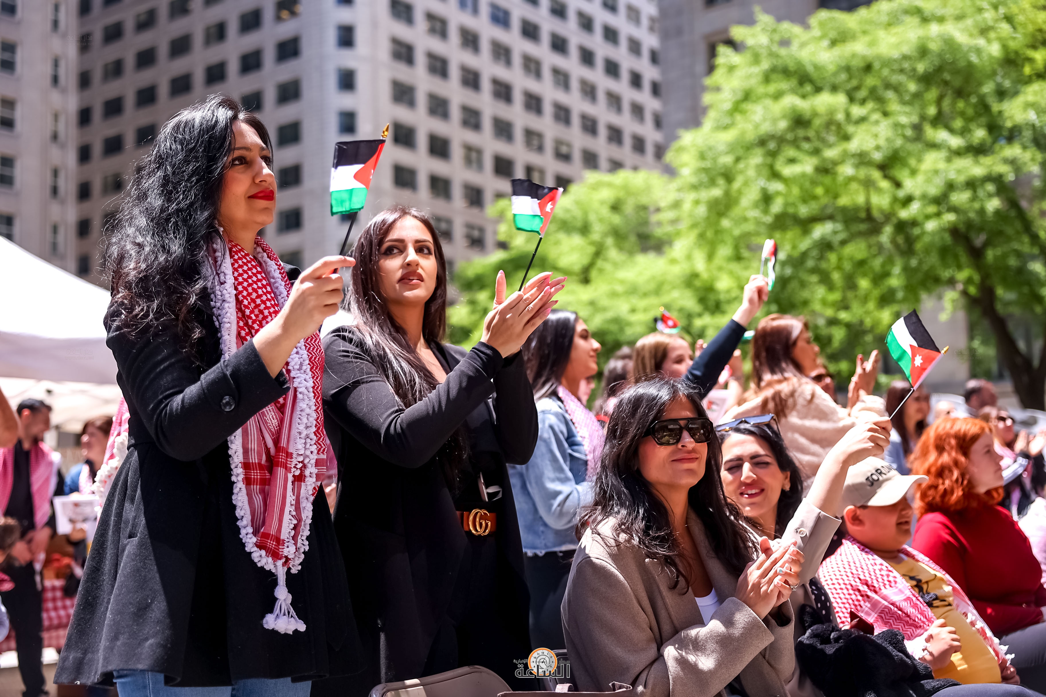 Madar Al-Saa Images 0.7558870335904211