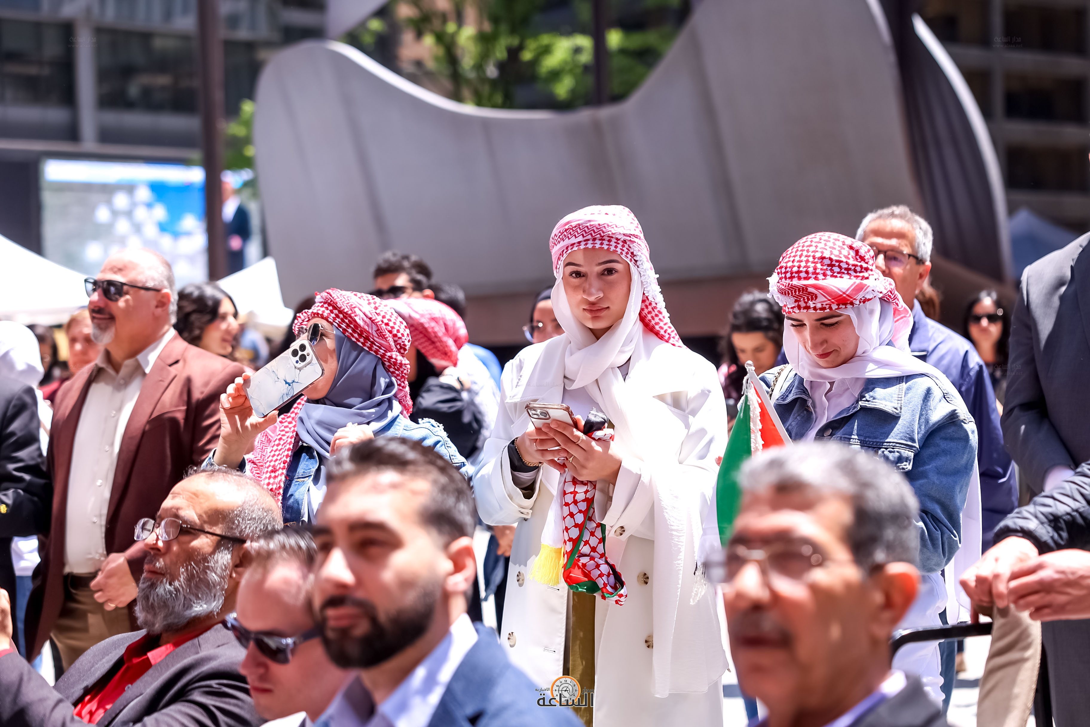 Madar Al-Saa Images 0.25501263219380843