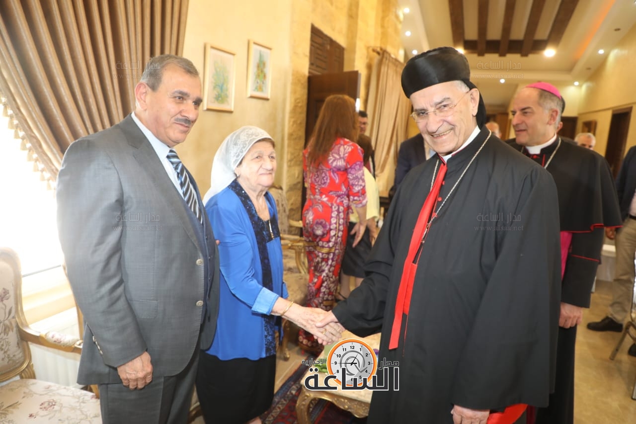 Madar Al-Saa Images 0.3611135997100787