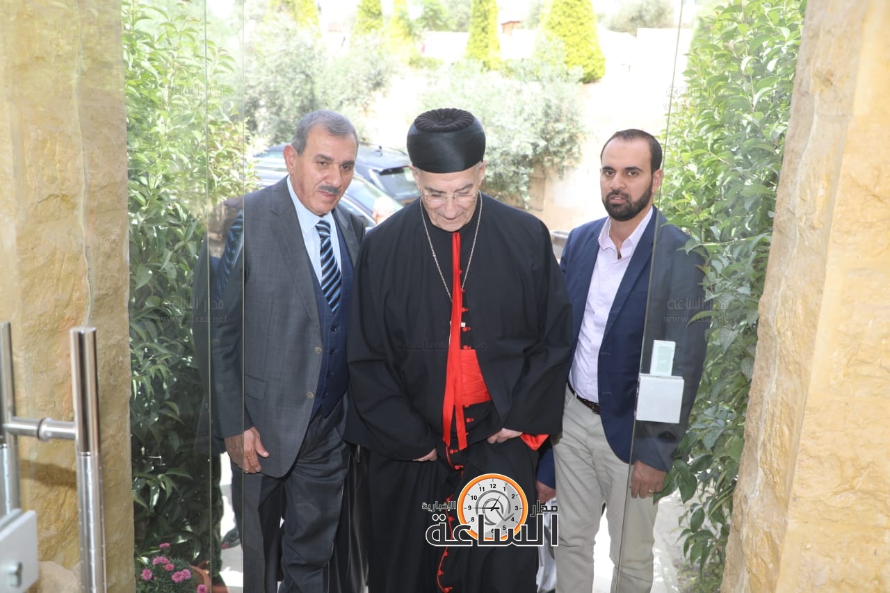 Madar Al-Saa Images 0.3940527183646717