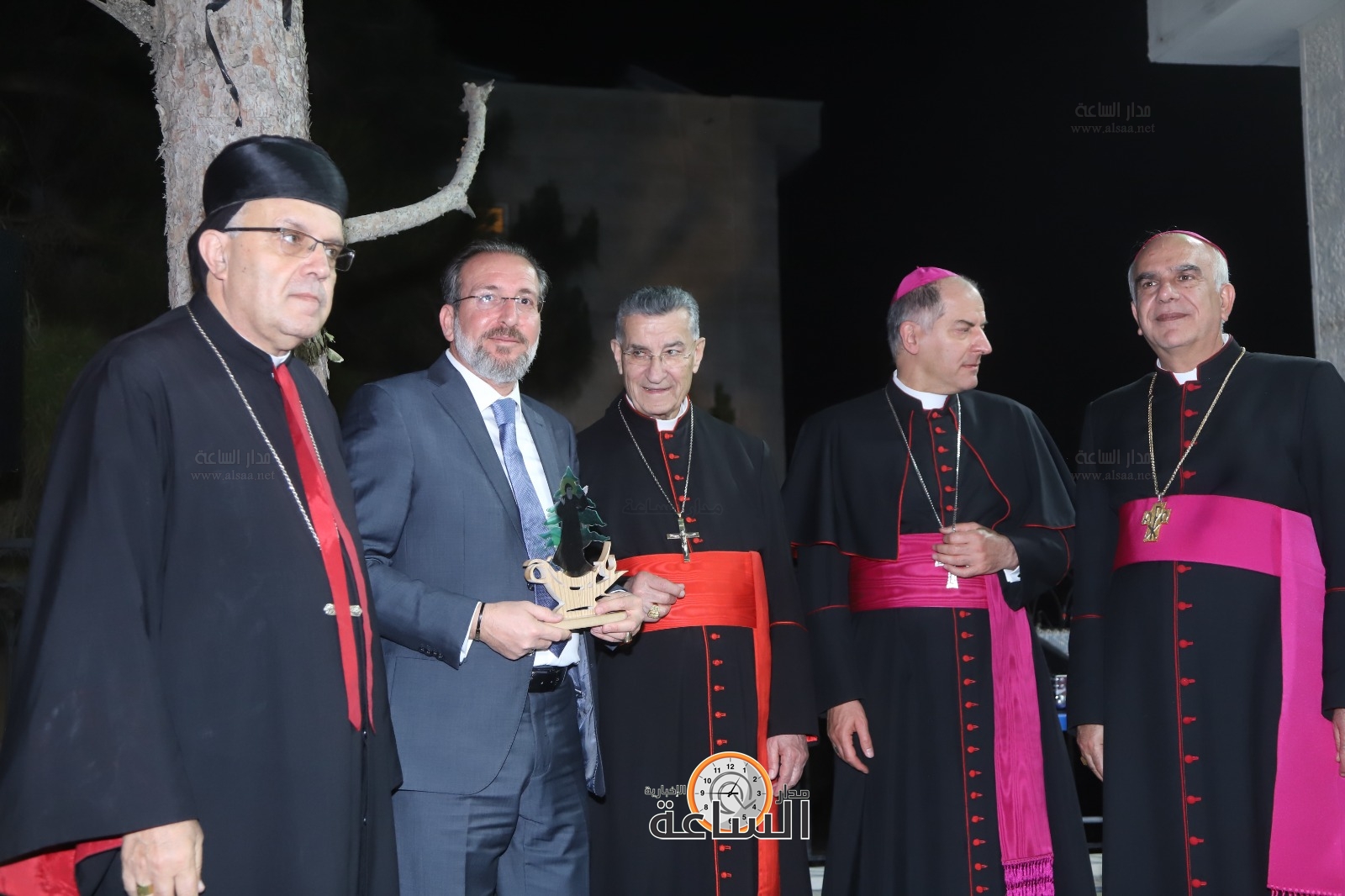 Madar Al-Saa Images 0.8785386033406639