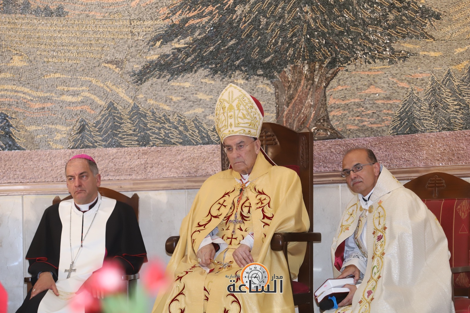 Madar Al-Saa Images 0.9938936975967452