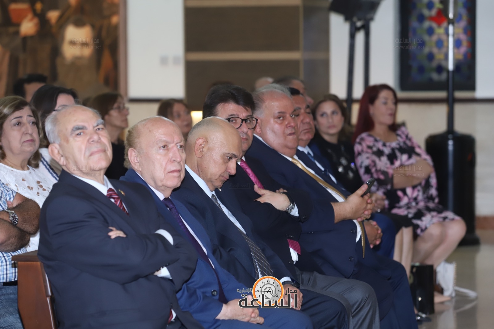 Madar Al-Saa Images 0.10359496737729668