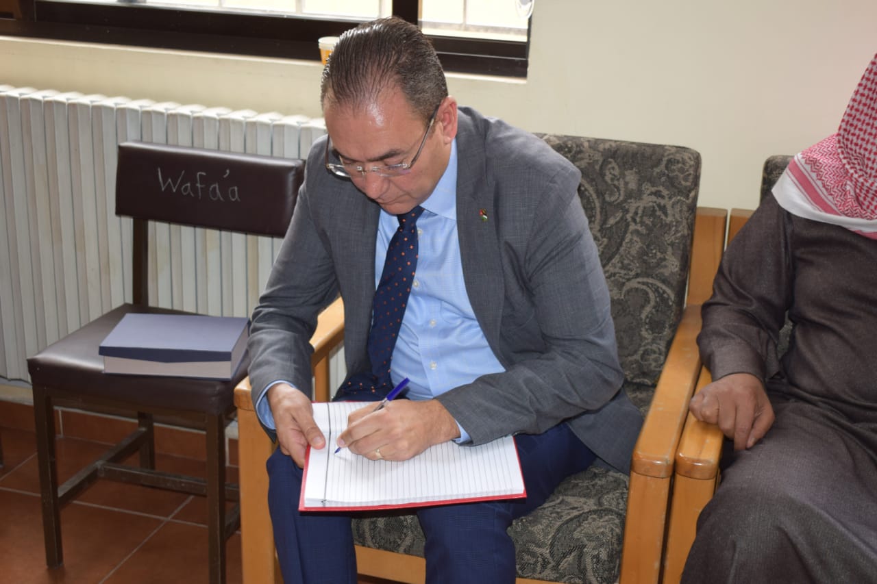 Madar Al-Saa Images 0.8068445681966696