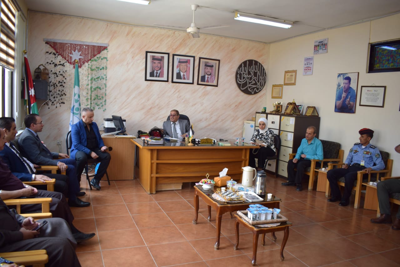 Madar Al-Saa Images 0.6769771408373155