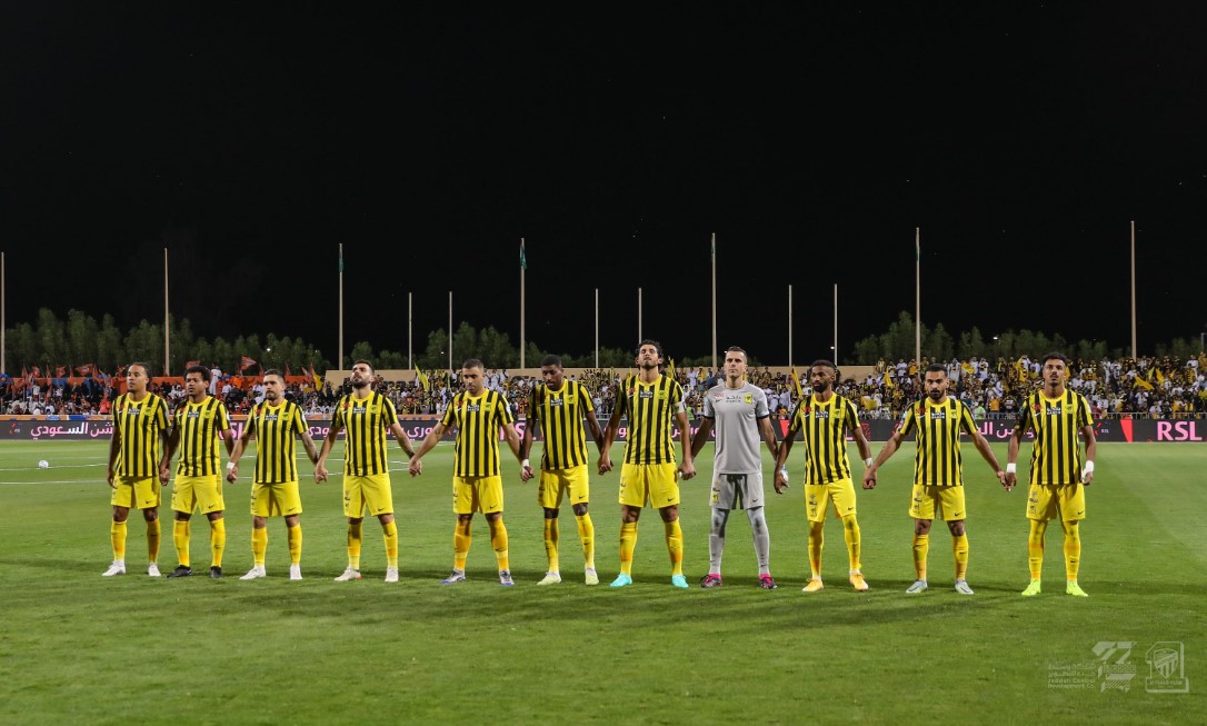 Madar Al-Saa Images 0.4784470113293977