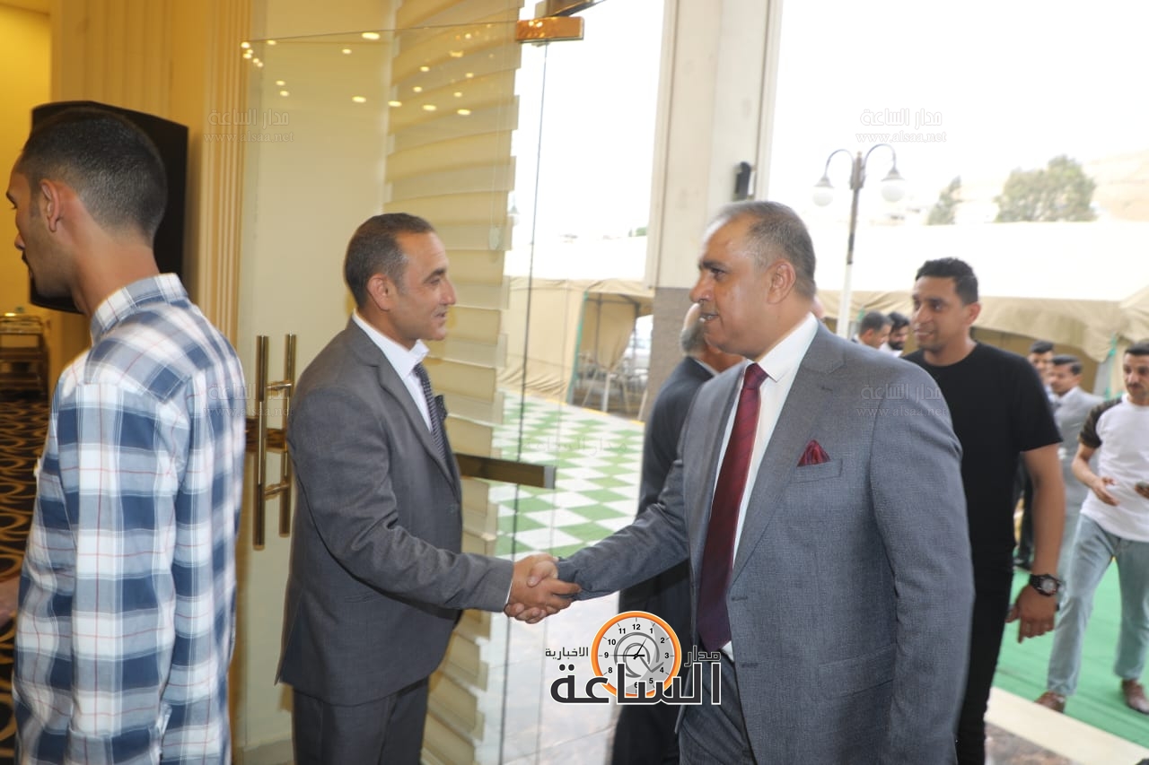 Madar Al-Saa Images 0.7207411024383842