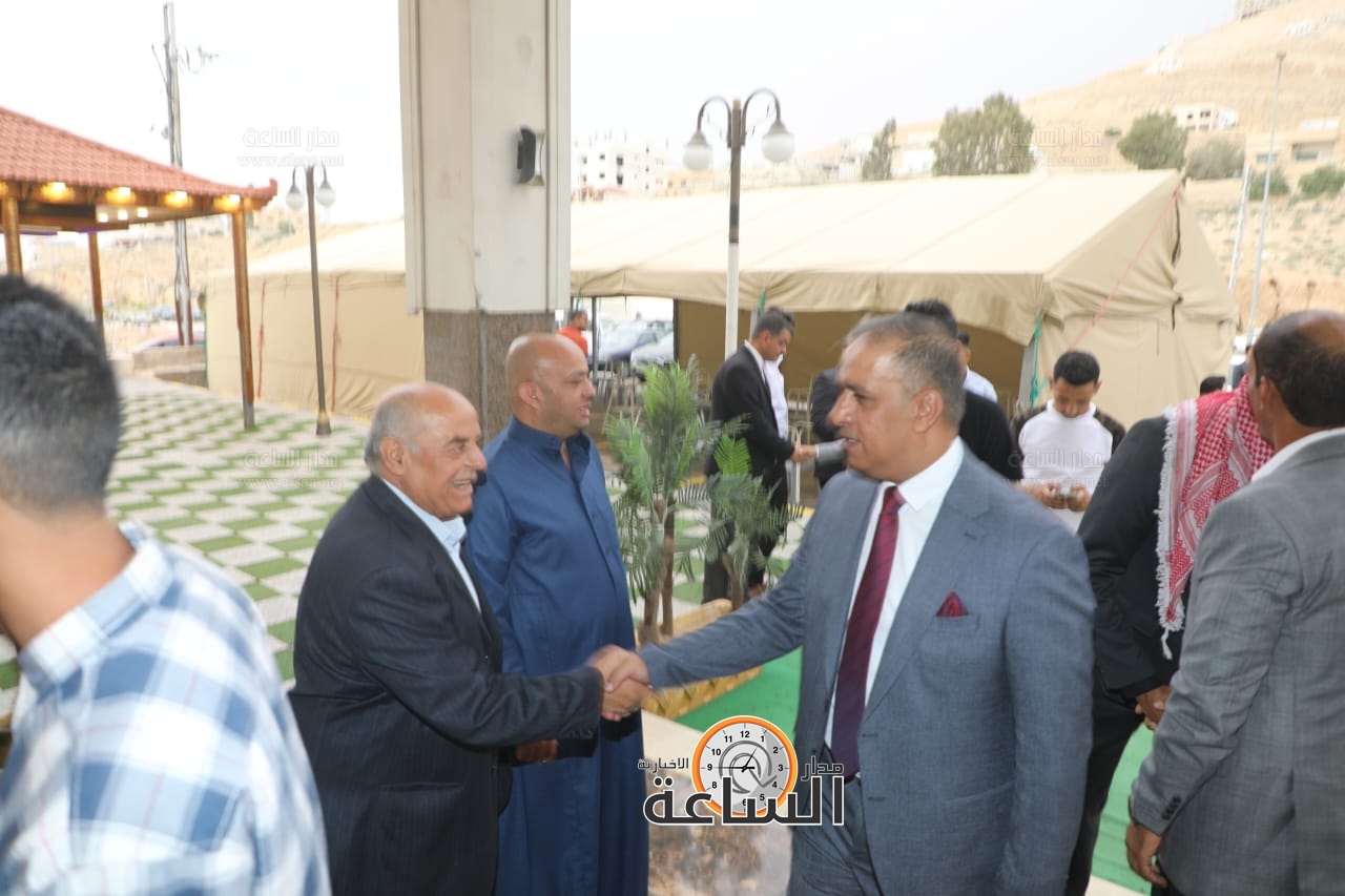 Madar Al-Saa Images 0.6906864108085551