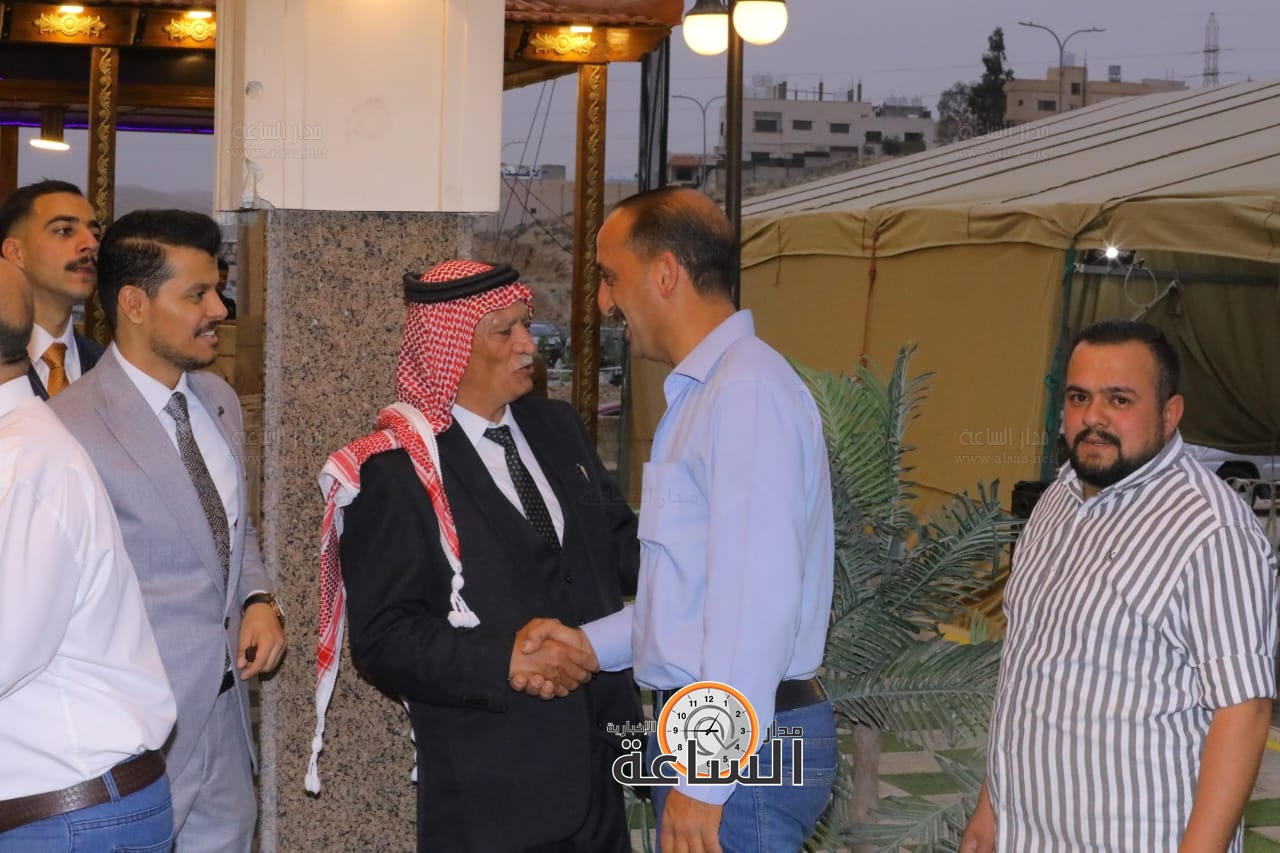 Madar Al-Saa Images 0.68053453502448