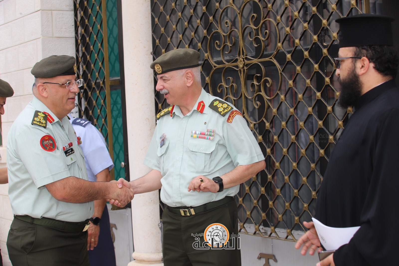 Madar Al-Saa Images 0.8397597071591978