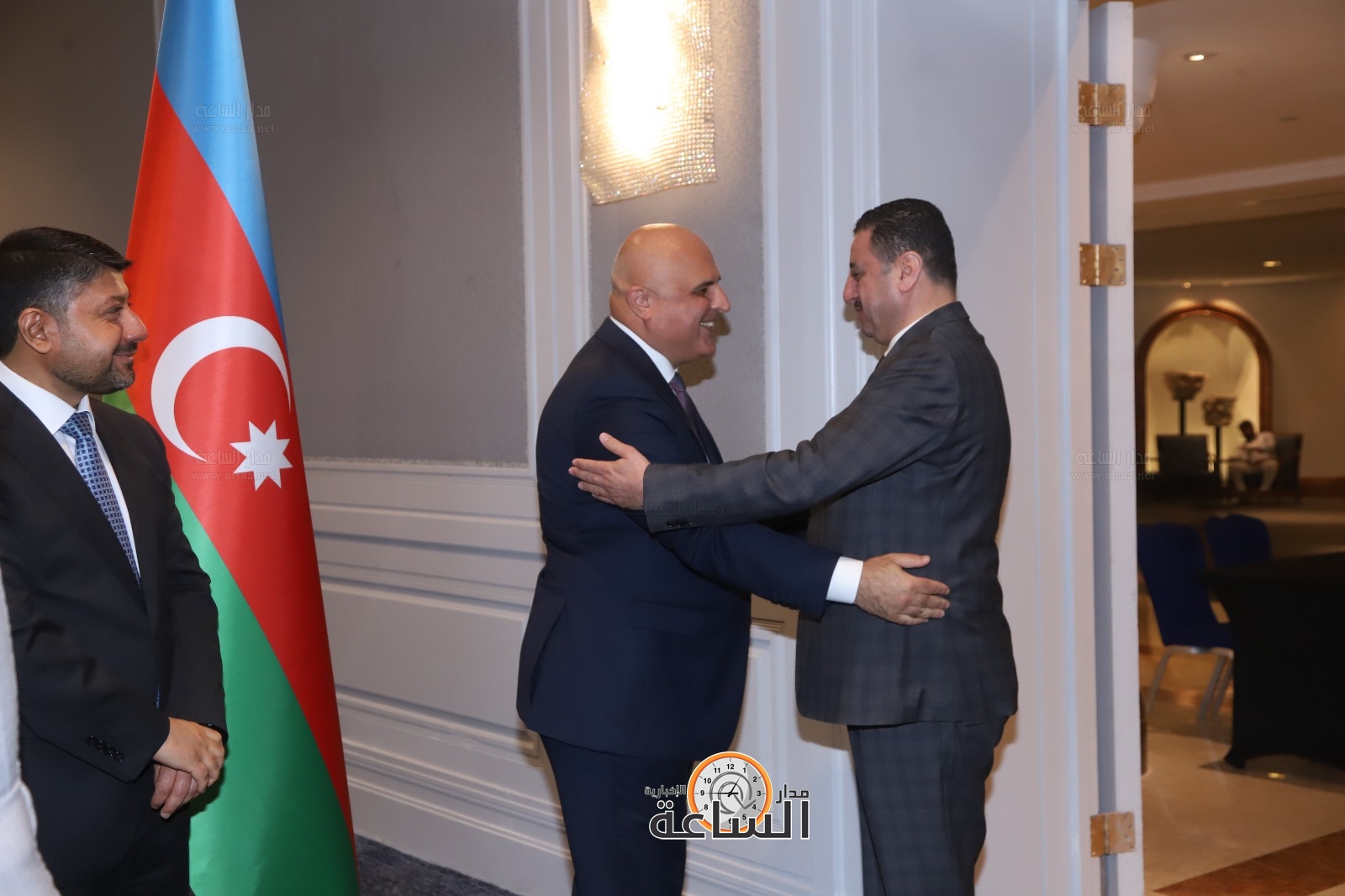 Madar Al-Saa Images 0.7302754055553209