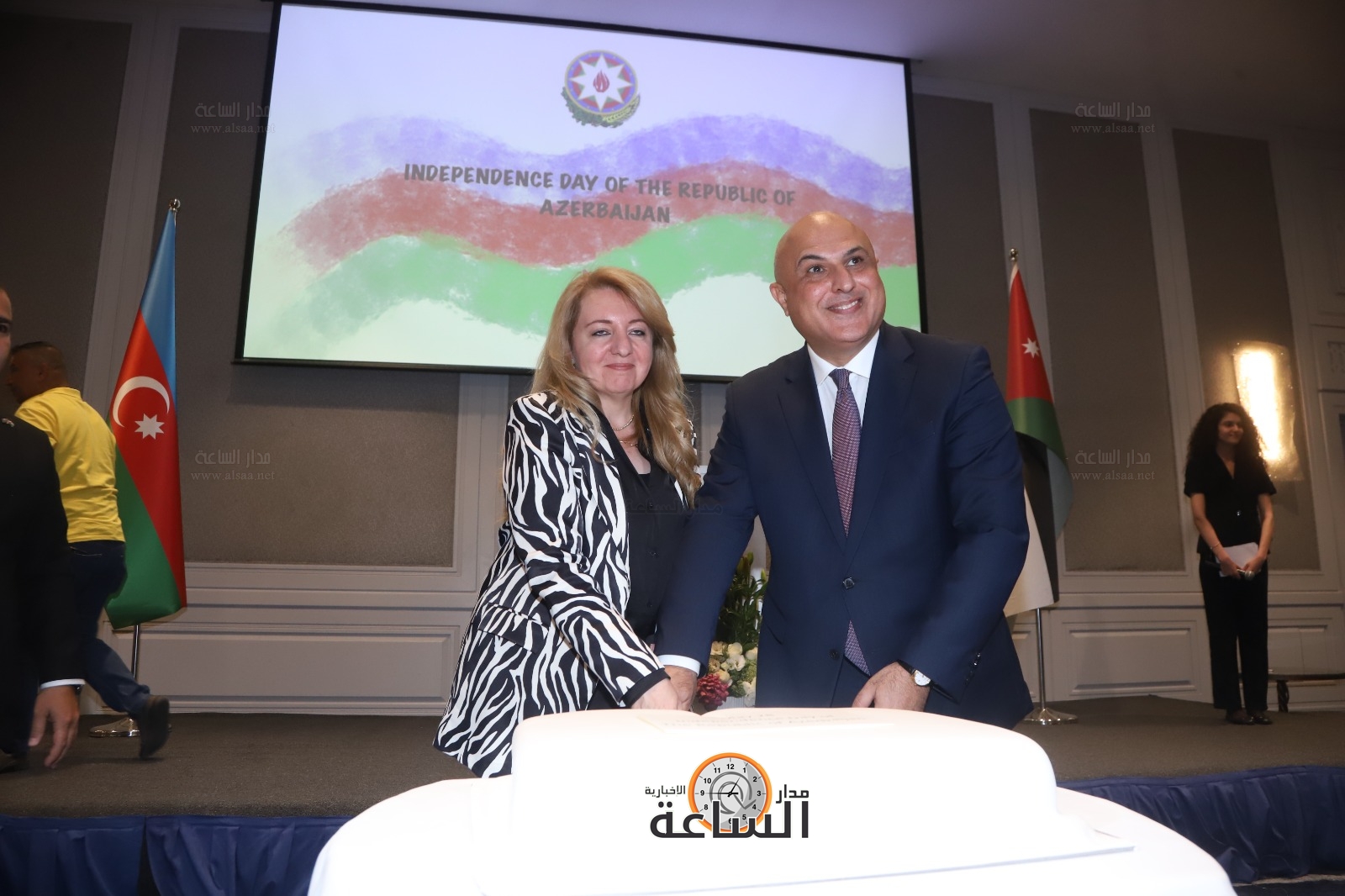 Madar Al-Saa Images 0.009820696835094234