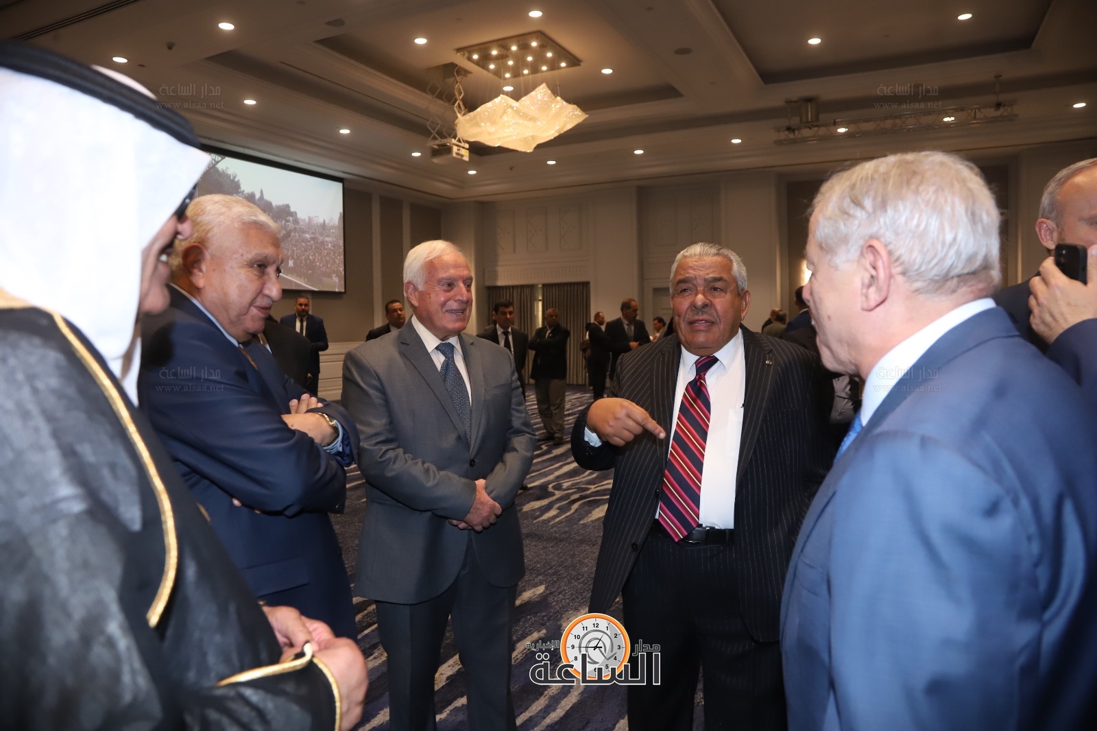 Madar Al-Saa Images 0.6839243898095961