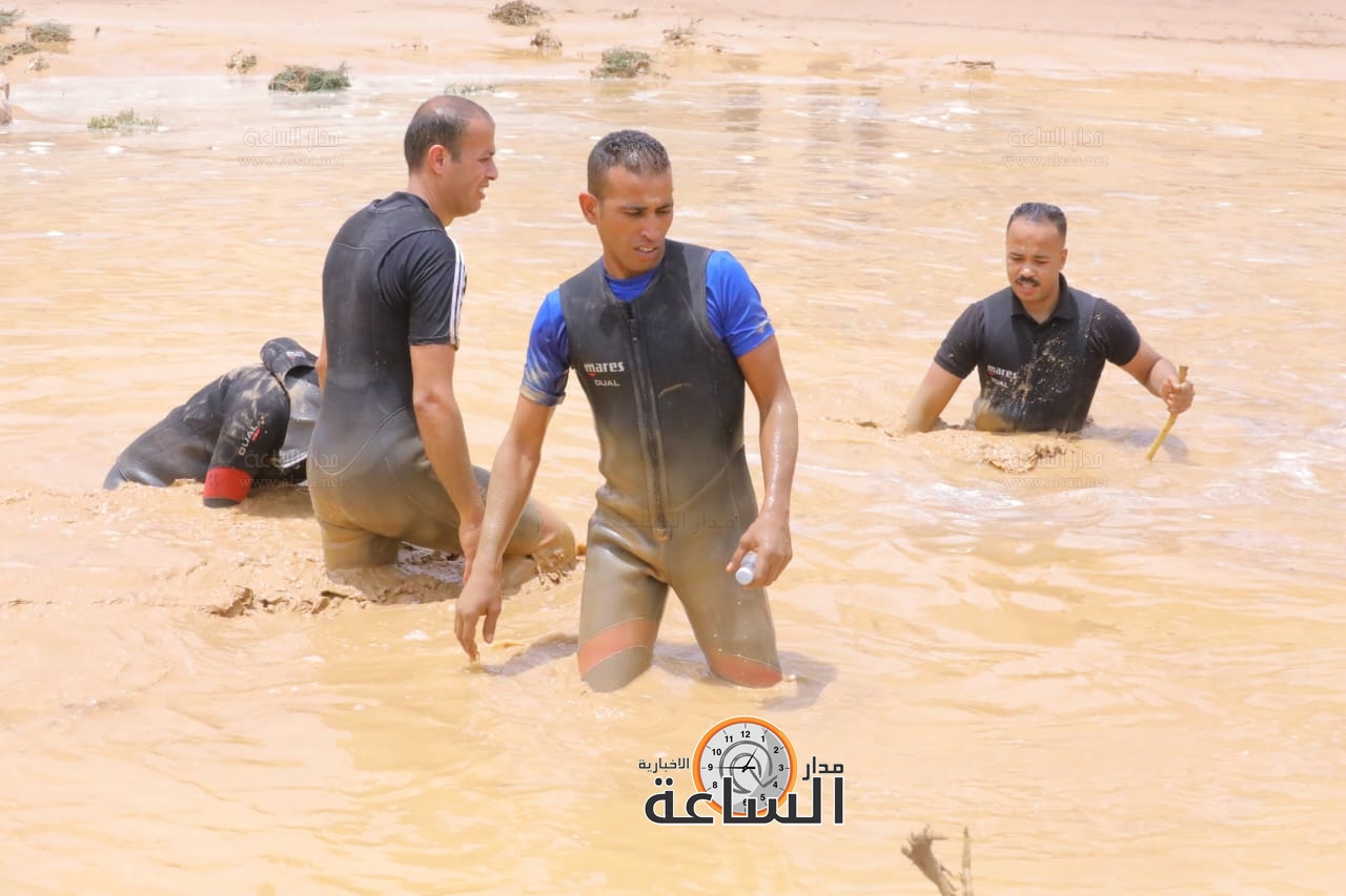 Madar Al-Saa Images 0.22002611528342353