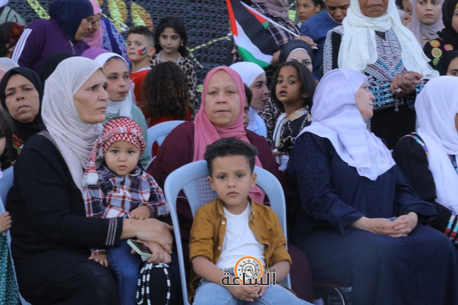 Madar Al-Saa Images 0.4938877274438167