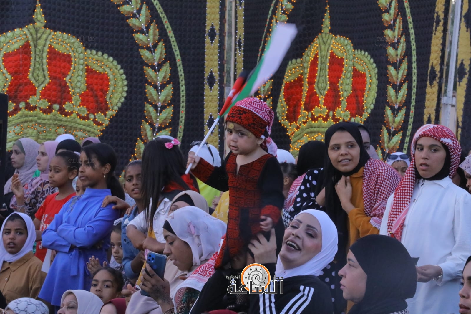 Madar Al-Saa Images 0.8764215508970403