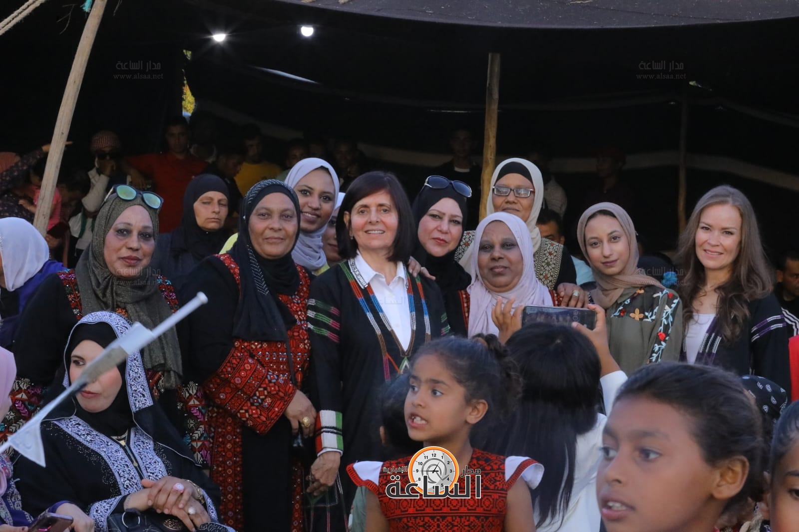 Madar Al-Saa Images 0.9825502544084197