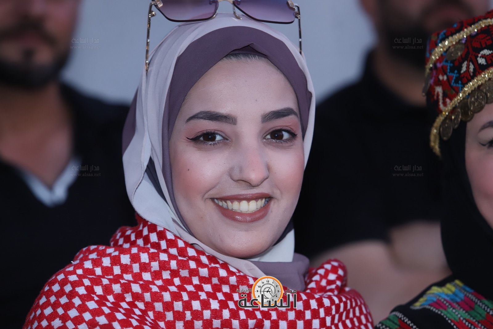 Madar Al-Saa Images 0.5679586656037476