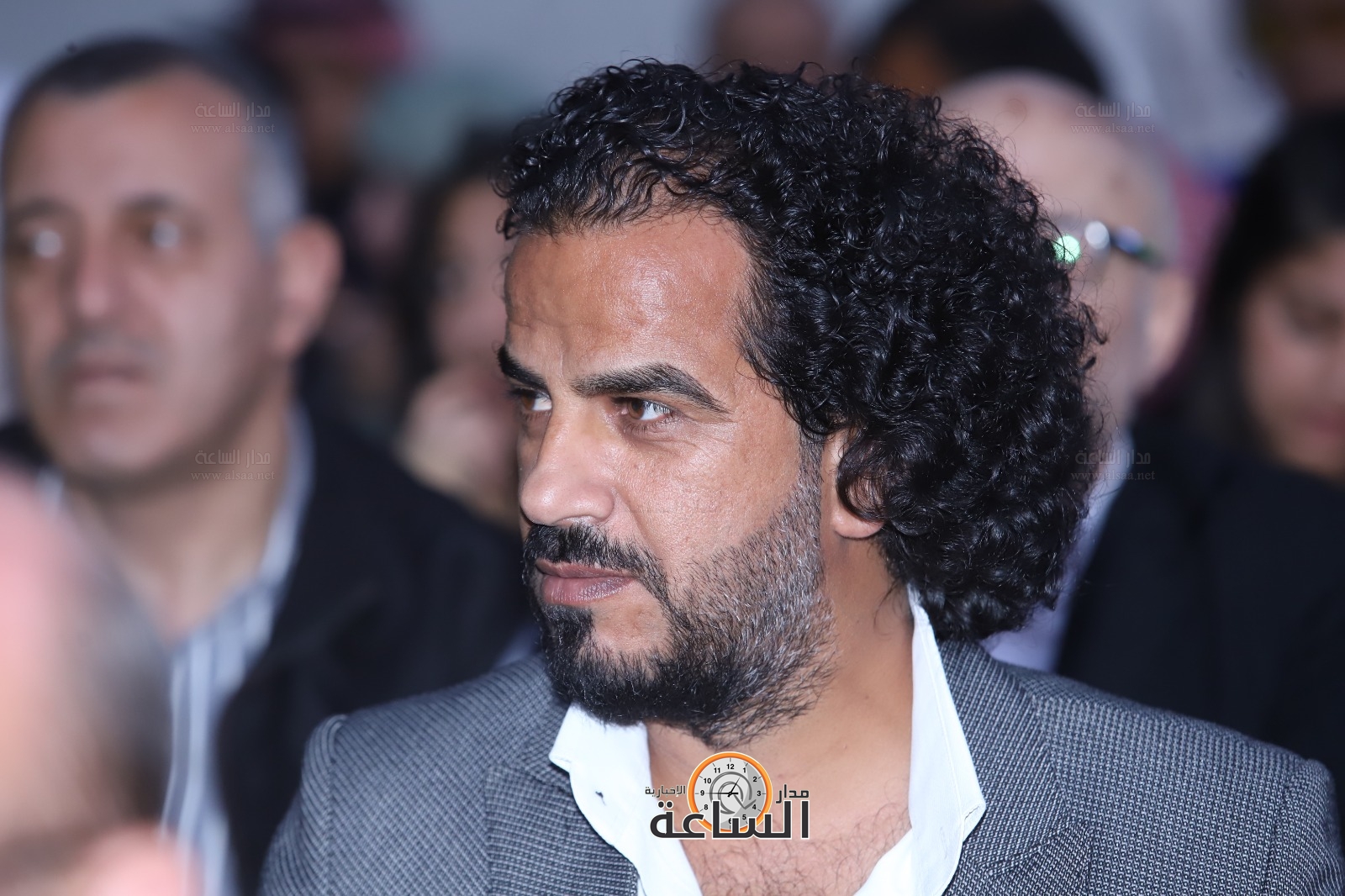 Madar Al-Saa Images 0.6222944992963229