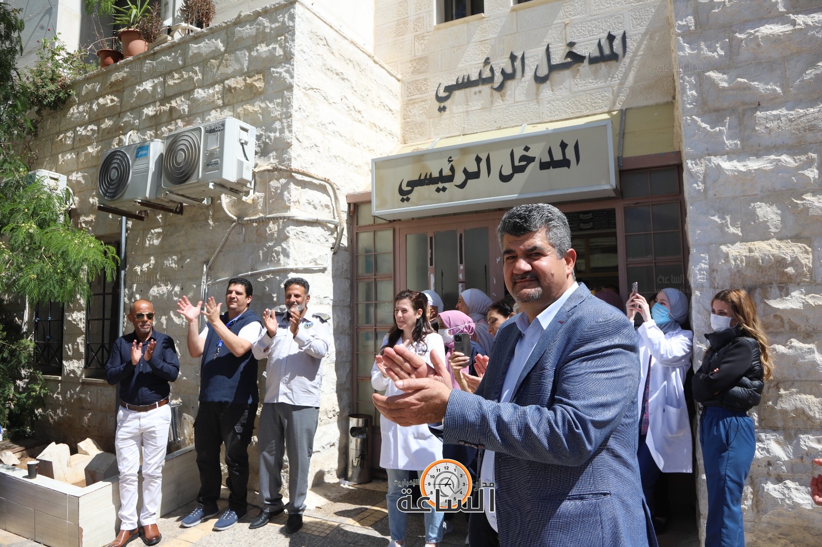 Madar Al-Saa Images 0.18441069599573678