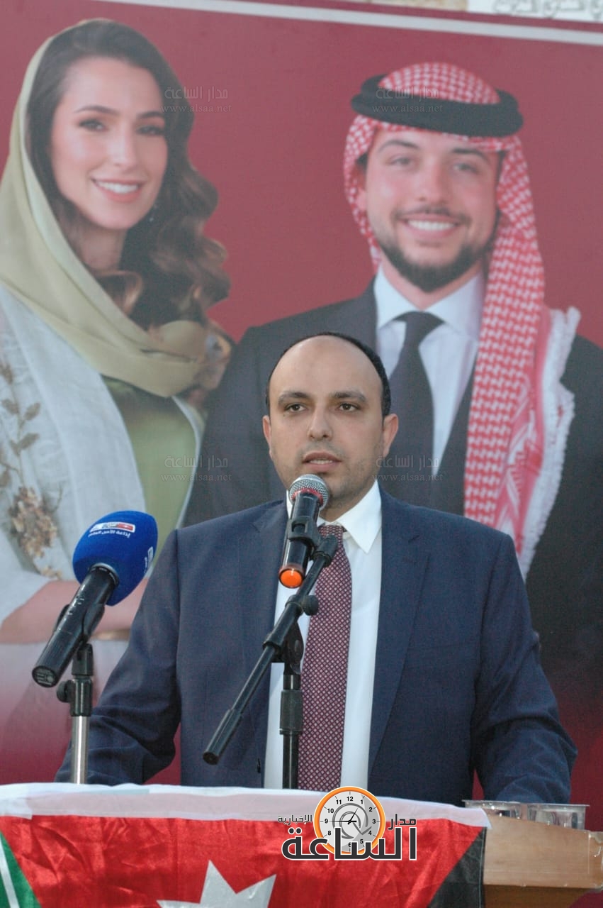 Madar Al-Saa Images 0.68755540273969