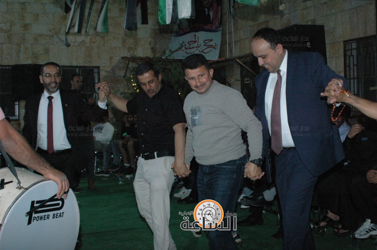 Madar Al-Saa Images 0.39810204113355985