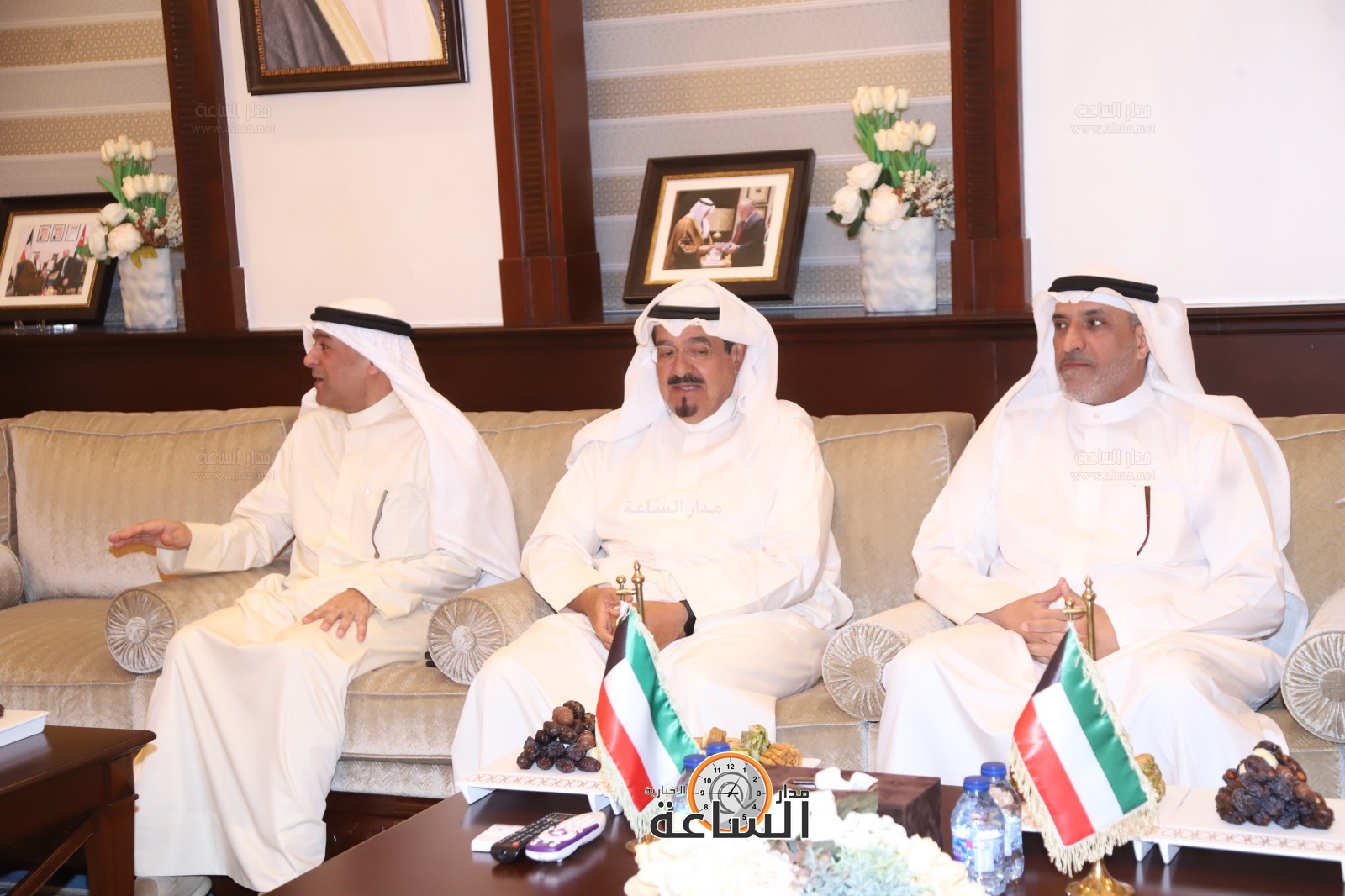 Madar Al-Saa Images 0.07055892476279102