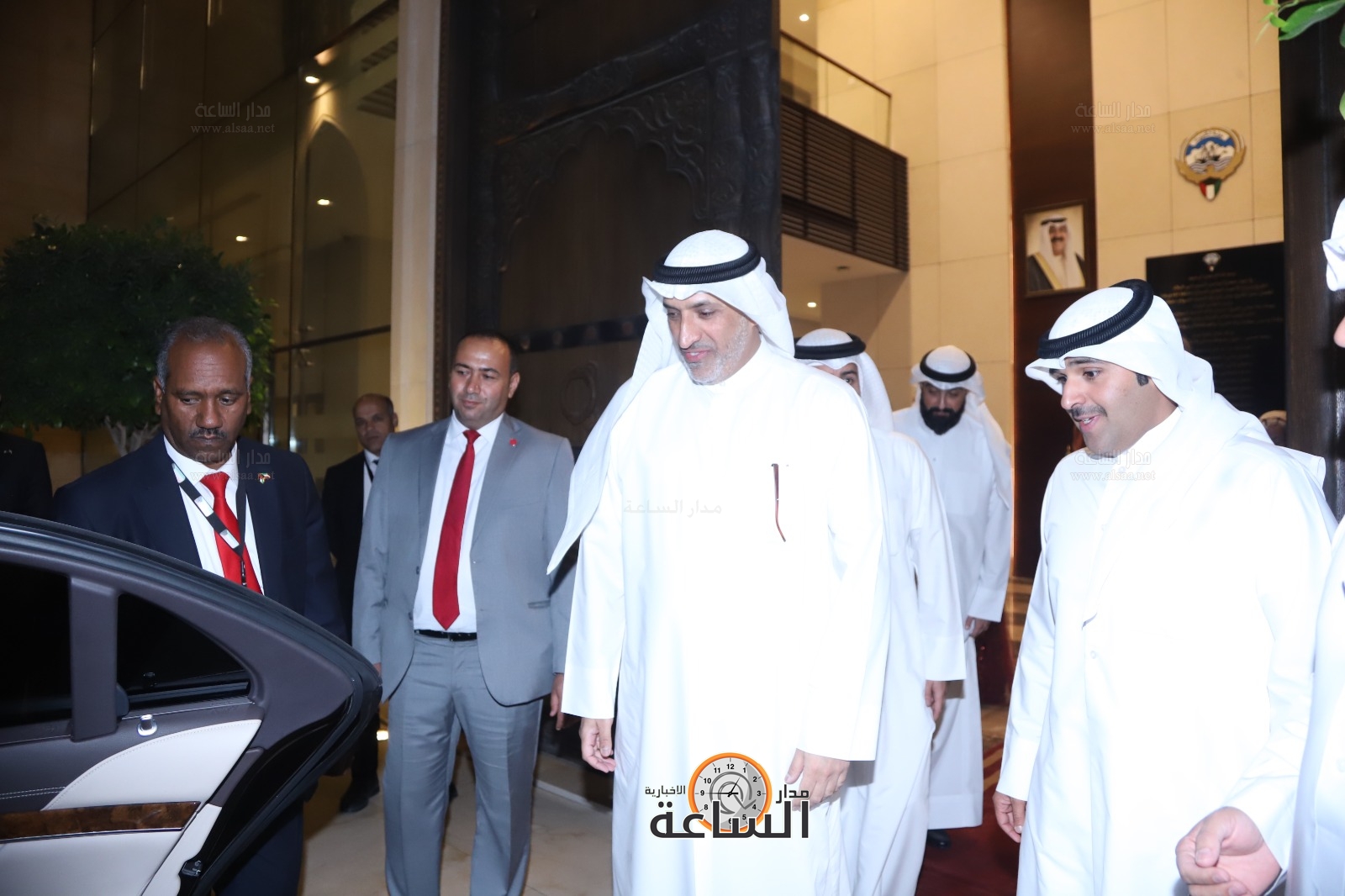 Madar Al-Saa Images 0.7945529324449653