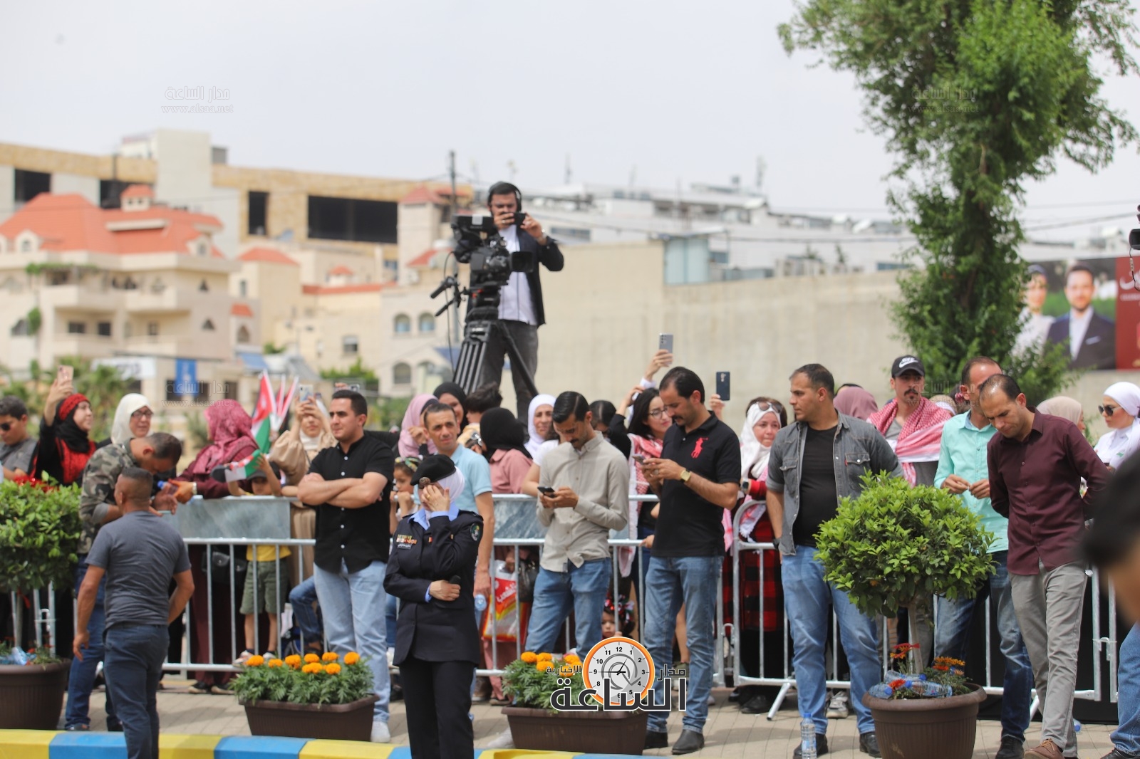 Madar Al-Saa Images 0.33320681761808446