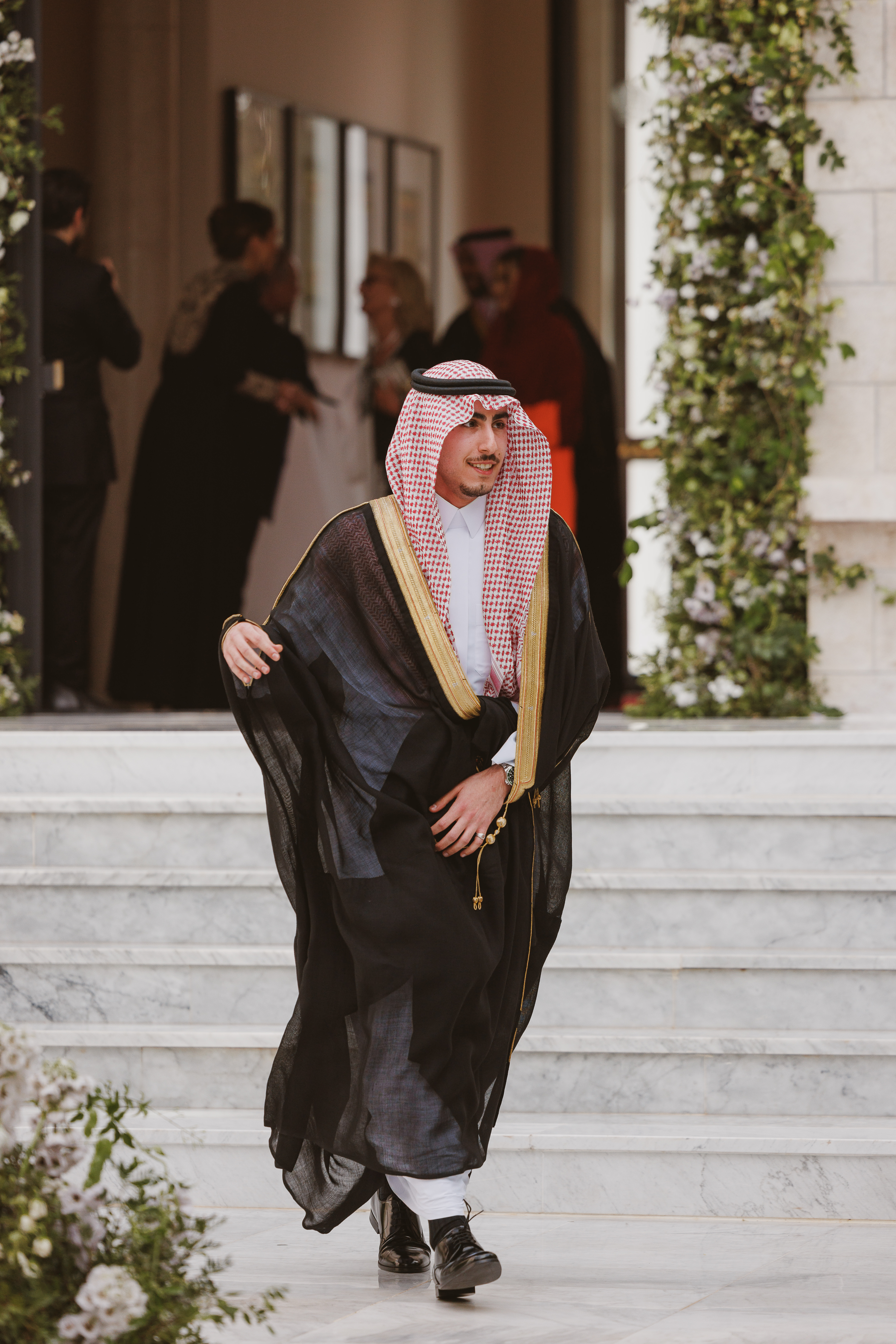 Madar Al-Saa Images 0.9175200844970539