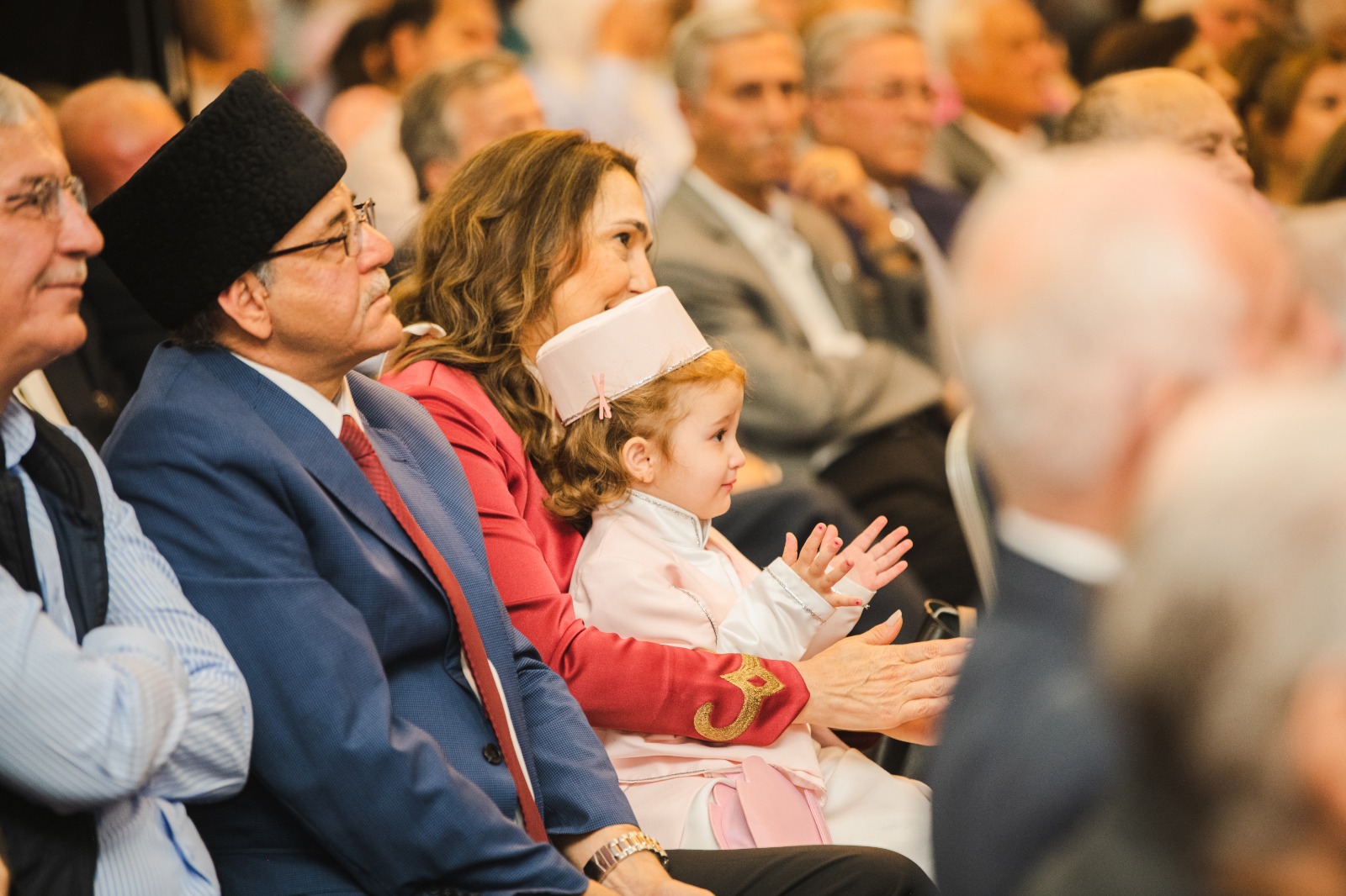 Madar Al-Saa Images 0.3626795038789232