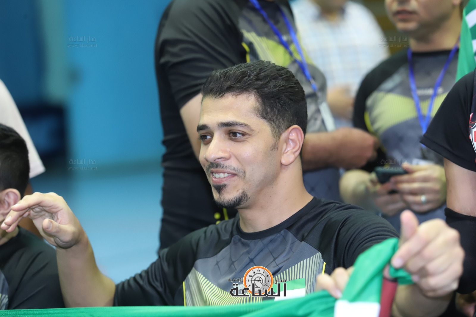 Madar Al-Saa Images 0.415126684185968