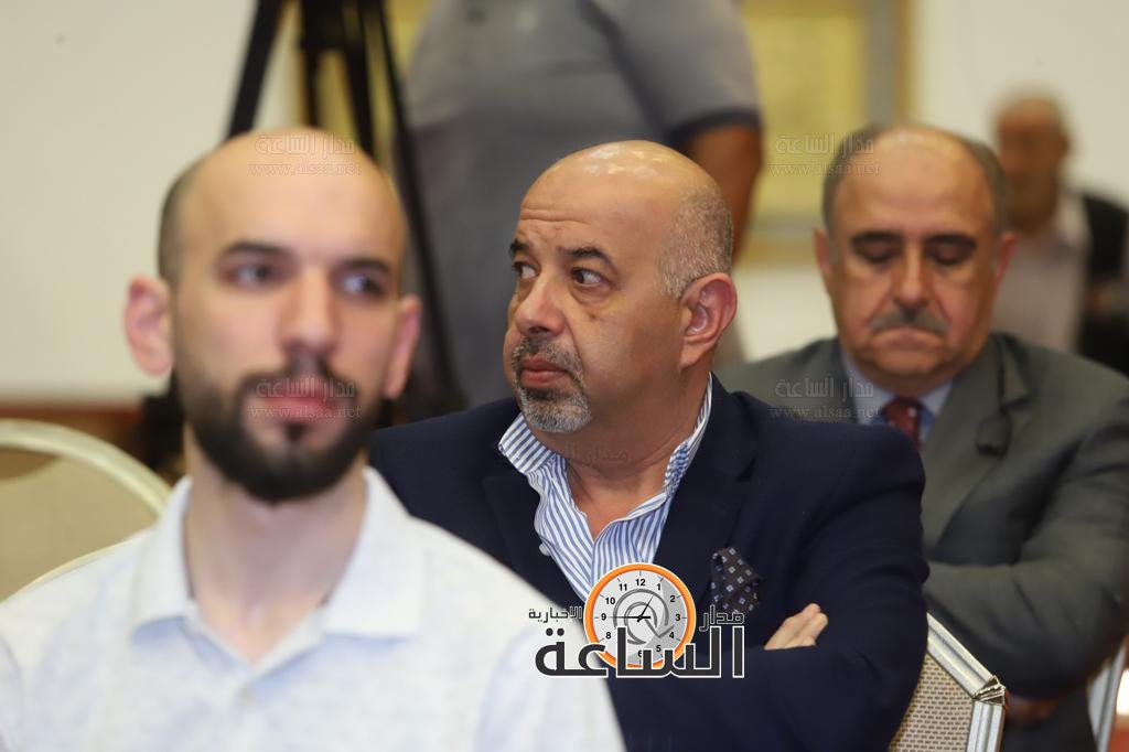 Madar Al-Saa Images 0.750511152448847