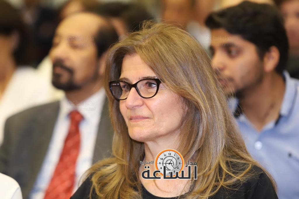 Madar Al-Saa Images 0.257740229902115